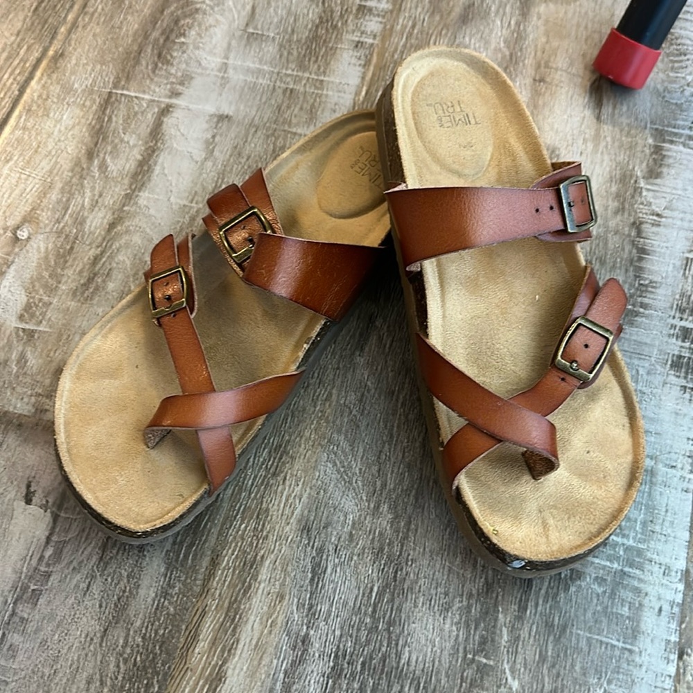 Time and Tru sandals size 7